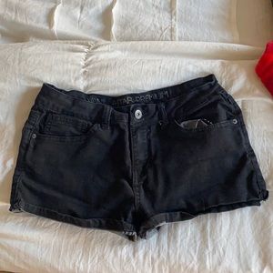 Black; Vanilla Star premium Jean shorts-size 14 teen-no rips or stains-mid rise